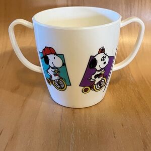 Snoopy and Belle PeanutsTwo-Handle Sippy Cup